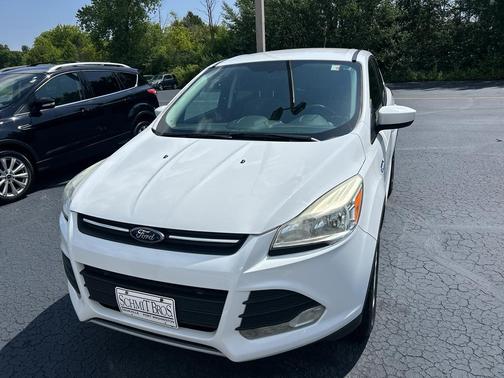 Oxford White 2014 Ford Escape SE