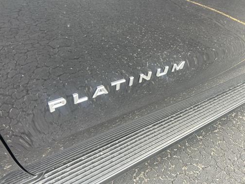 Agate Black Metallic 2026 Ford Expedition Max Platinum