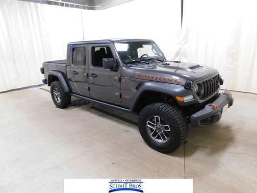 Granite Crystal Clearcoat Metallic 2024 Jeep Gladiator Mojave