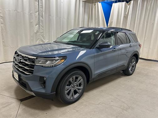 Medium Blue Metallic 2026 Ford Explorer Active