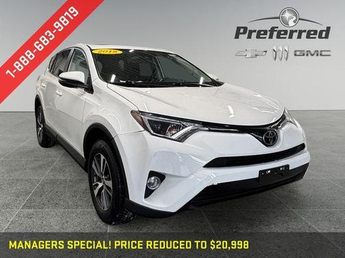 Super White 2018 Toyota RAV4 XLE