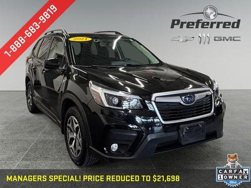 Crystal Black Silica 2021 Subaru Forester Premium