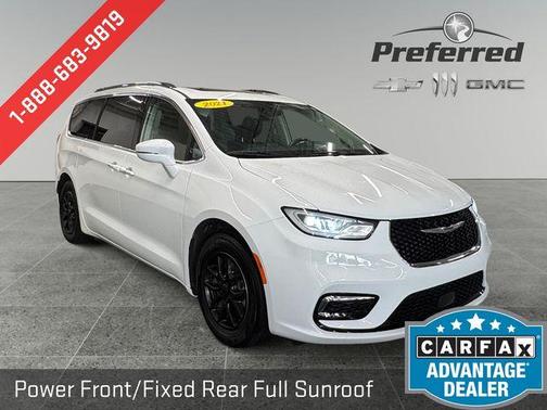 Bright White Clearcoat 2021 Chrysler Pacifica Touring-L