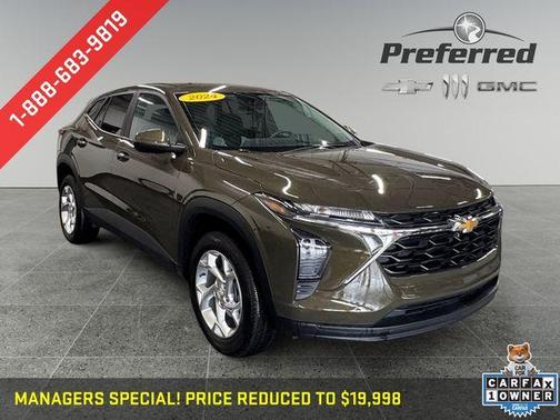 Harvest Gold / Bronze 2024 Chevrolet Trax LS