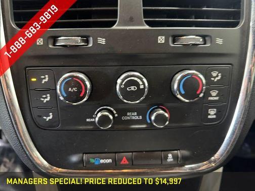 White Knuckle Clearcoat 2019 Dodge Grand Caravan SXT