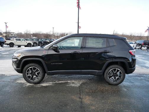 2026 Jeep Compass Trailhawk