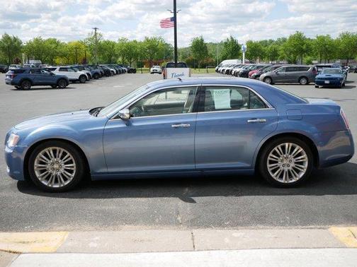 2011 Chrysler 300C Base