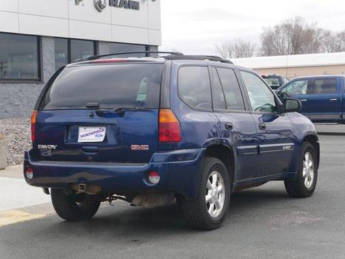2004 GMC Envoy SLE