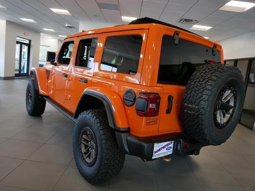 2025 Jeep Wrangler Rubicon 392