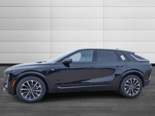 2025 Cadillac LYRIQ Sport