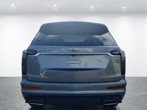 2025 Cadillac XT6 Sport