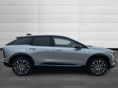 2026 Cadillac OPTIQ Sport