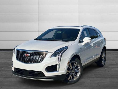 Crystal White Tricoat 2026 Cadillac XT5 Premium Luxury