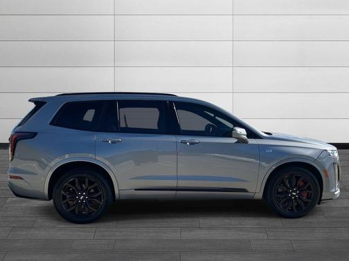 2024 Cadillac XT6 Sport AWD