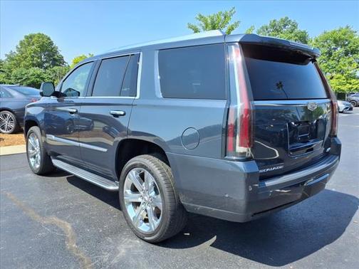2020 Cadillac Escalade Luxury