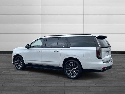 2023 Cadillac Escalade ESV Sport
