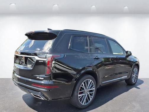 2025 Cadillac XT6 Sport AWD