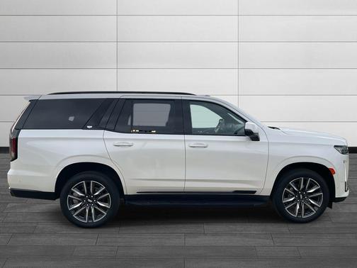 2022 Cadillac Escalade Sport