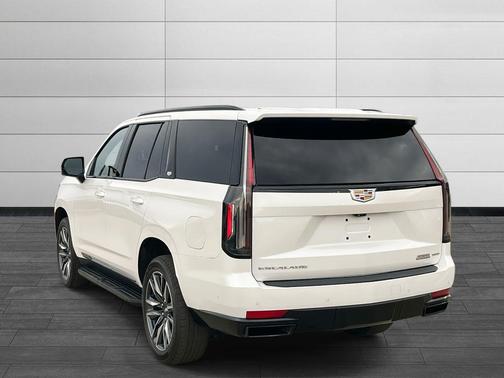 2022 Cadillac Escalade Sport