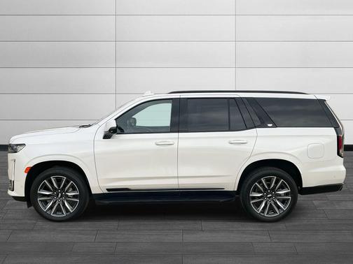 2022 Cadillac Escalade Sport