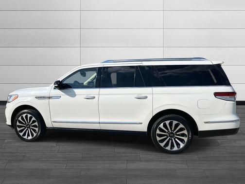 2024 Lincoln Navigator Reserve