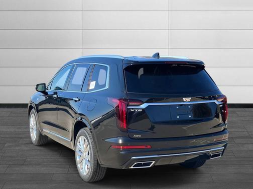 2025 Cadillac XT6 Premium Luxury AWD