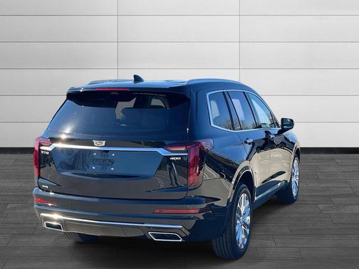 2025 Cadillac XT6 Premium Luxury AWD