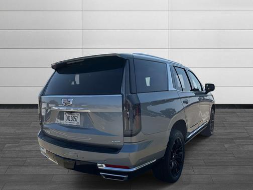 2025 Cadillac Escalade Premium Luxury