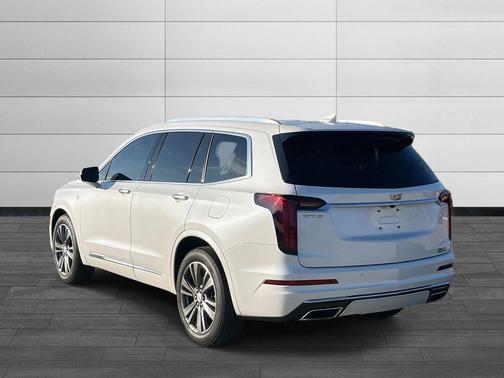 2021 Cadillac XT6 Premium Luxury FWD