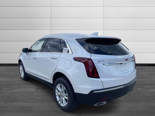 2025 Cadillac XT5 Luxury