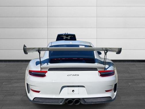 2019 Porsche 911 GT3 RS