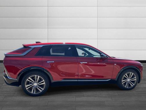 2026 Cadillac LYRIQ Luxury