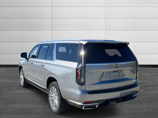 2024 Cadillac Escalade ESV Premium Luxury