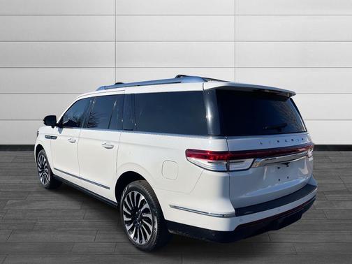 2023 Lincoln Navigator Black Label