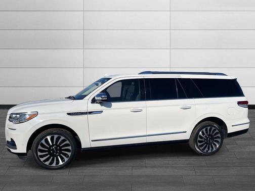 2023 Lincoln Navigator Black Label