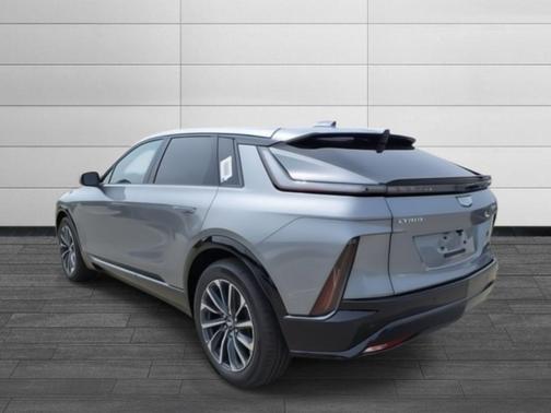 2025 Cadillac LYRIQ Sport