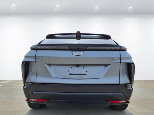 2025 Cadillac LYRIQ Sport w/1SJ