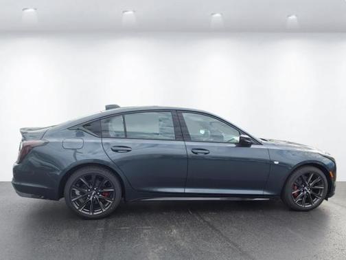 2025 Cadillac CT5 Sport RWD