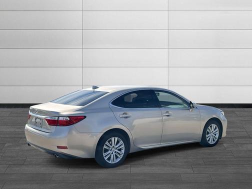2015 Lexus ES 350 Base