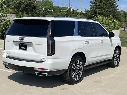 Crystal White Tricoat 2025 Cadillac Escalade Premium Luxury