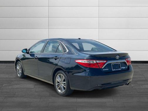 Cosmic Gray Mica 2017 Toyota Camry SE