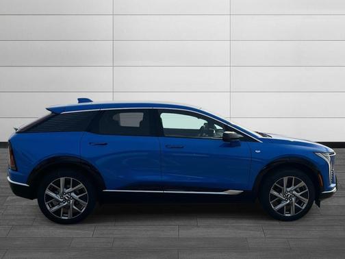 2026 Cadillac OPTIQ Luxury