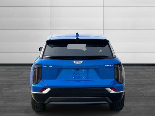 2026 Cadillac OPTIQ Luxury