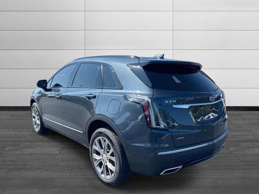2020 Cadillac XT5 Sport
