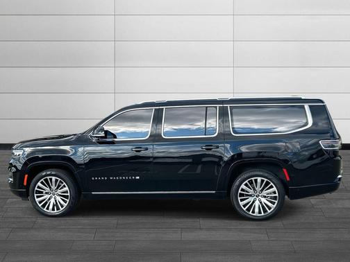 2023 Jeep Grand Wagoneer L Series III 4x4