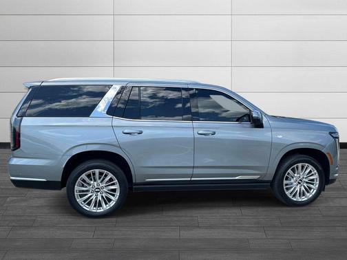 Argent Silver Metallic 2025 Cadillac Escalade Premium Luxury