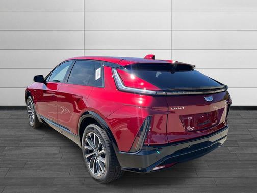 2026 Cadillac LYRIQ Sport