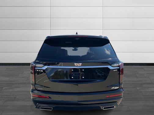 2025 Cadillac XT6 Sport AWD