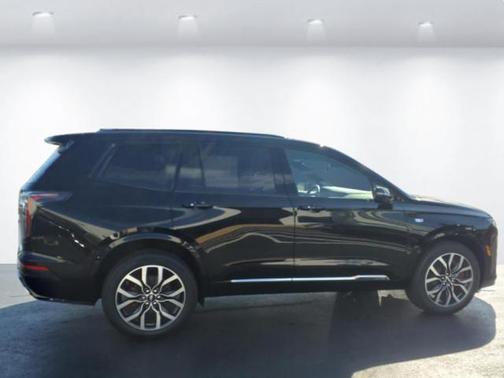 2025 Cadillac XT6 Sport AWD