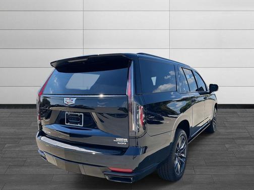 2023 Cadillac Escalade ESV Sport Platinum